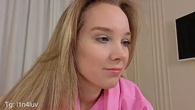 AIicaparkerc from StripChat is Freechat