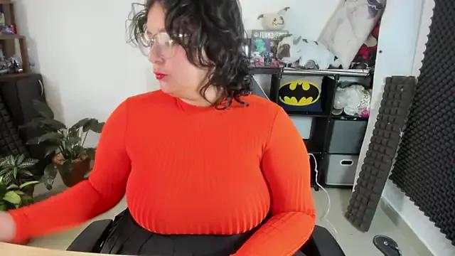 aika-dreams from StripChat