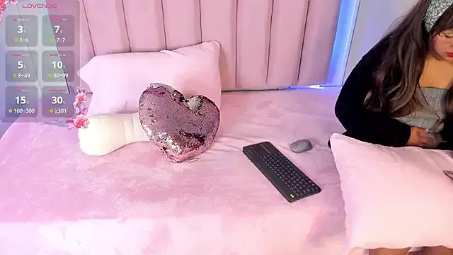 airamoon from StripChat