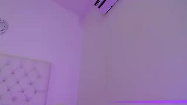 Aitana_brownn webcams show profile image 