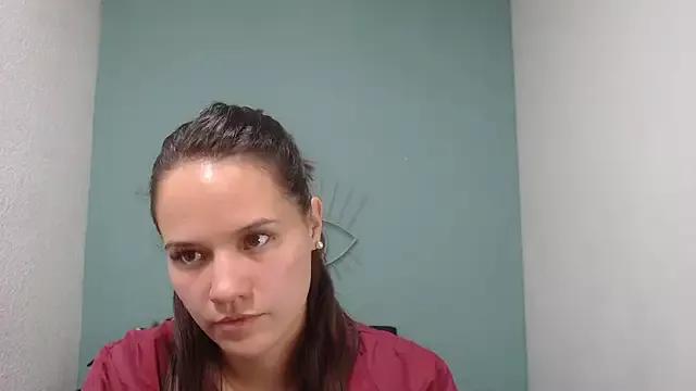 aitanafuckass from StripChat is Freechat