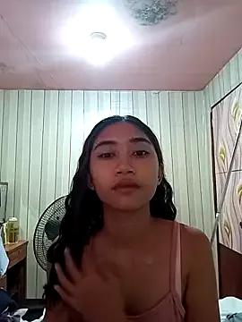 Aiyannalexa webcams show profile image 