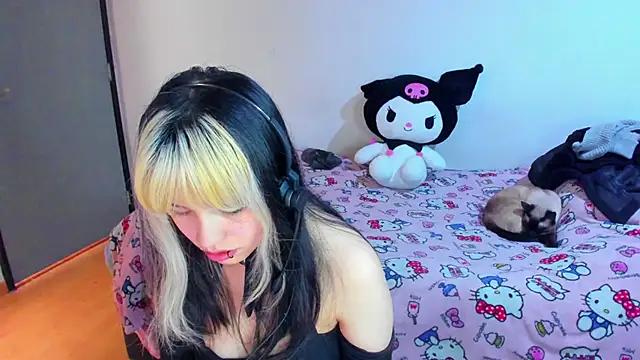 Akane-Mou from StripChat