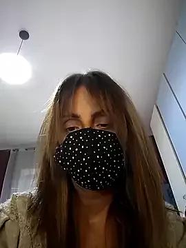 Akemi_rossi from StripChat is Freechat
