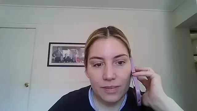 alaanna_new from StripChat