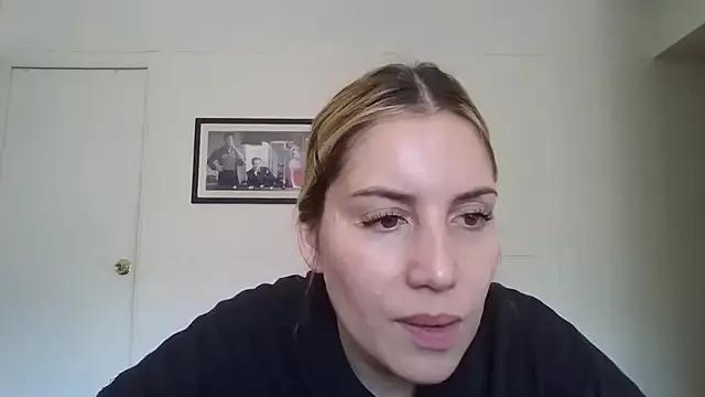 alaanna_new from StripChat