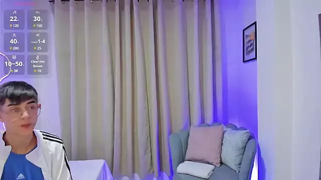 alahia_sweet from StripChat