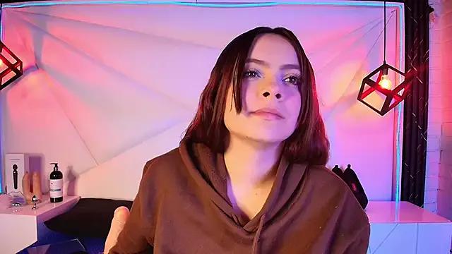 Alaia_Ath from StripChat