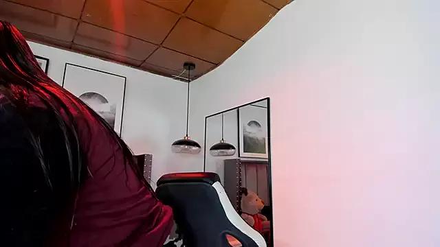 Alaia_Carter from StripChat