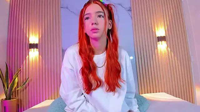 Alana_333 from StripChat