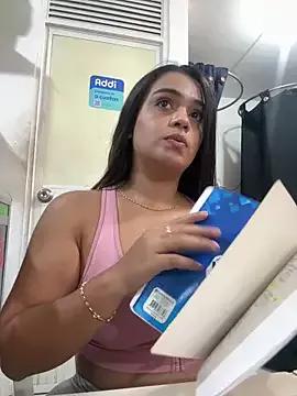 alana_dantes from StripChat is Freechat