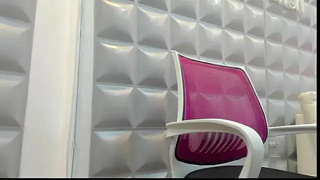 Alana_Miller__ from StripChat is Freechat