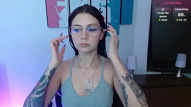 AlanaGarcia19 from StripChat is Freechat
