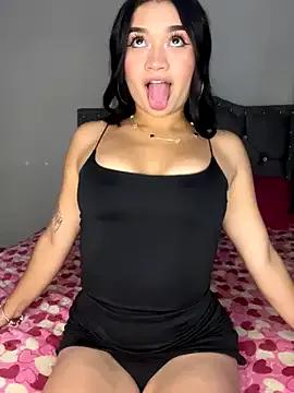 Alanasole from StripChat is Freechat