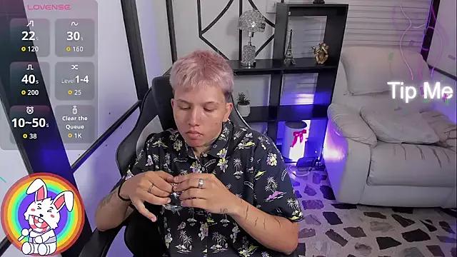 AlanRed_ from StripChat