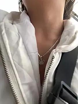 Alaska_euphoria from StripChat