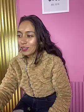 Alaska_euphoria from StripChat