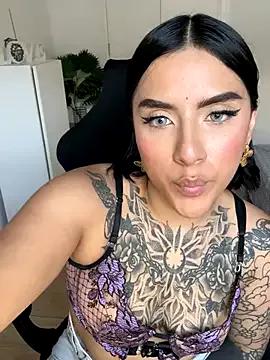 AlaskaLover from StripChat is Freechat