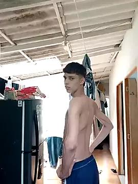 Alayn_sexy_ayes from StripChat