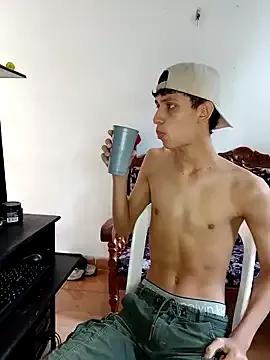 Alayn_sexy_ayes from StripChat