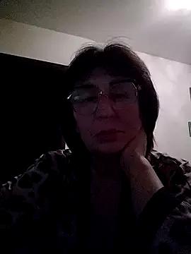 AlbinaXPretty from StripChat is Freechat