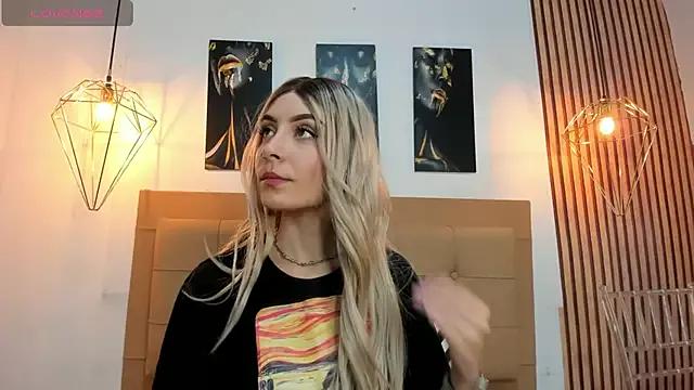 Alesziarose webcams show profile image 