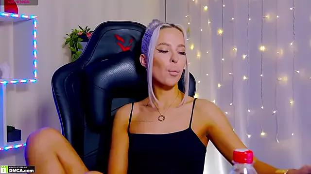 Alex_Coker from StripChat is Freechat