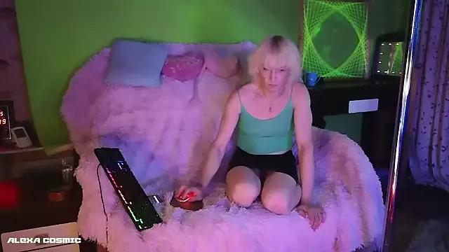 Alexa_Cosmic from StripChat is Freechat