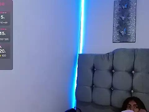 ALEXA_HOTSEX from StripChat is Freechat