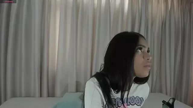 Photos of Alexa_roussee_ from StripChat is Freechat