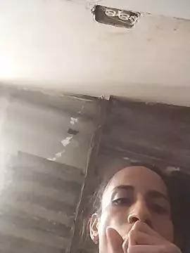 AlexaWarner from StripChat is Freechat