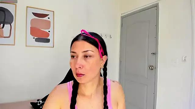 Alexia_milf_ webcams show profile image 