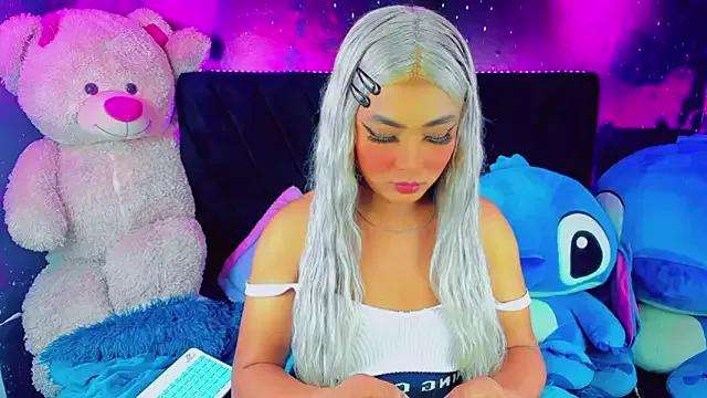 Alexiia_Hot from StripChat is Freechat