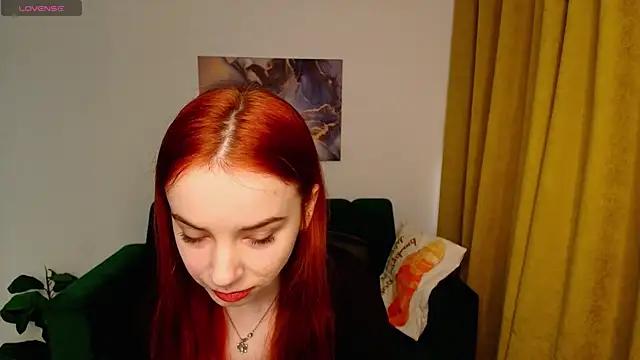 Discover our girls online shows and discover the company of countless livestreamers, with stunning shapes, sex toys and more.