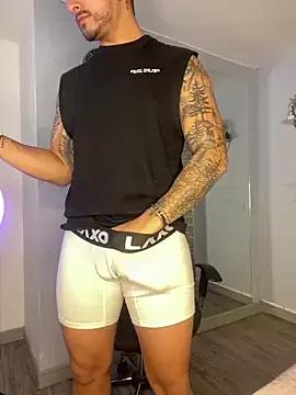 ALEXXX_KING from StripChat is Freechat