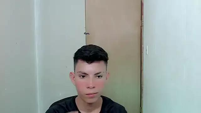 Alexxx_lov webcams show profile image 