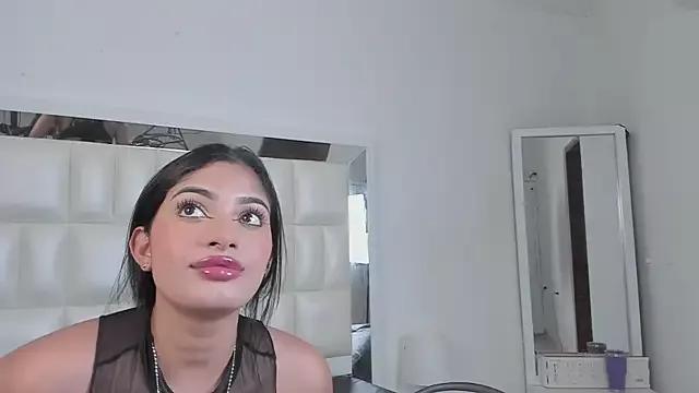 Alhana_pulido from StripChat