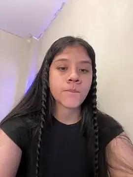 Alhanna_ from StripChat is Freechat