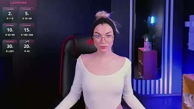 Alice_Cutieee webcams show profile image 
