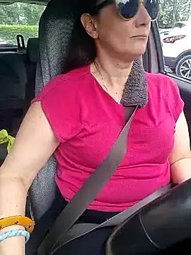 Alice_InWonderlust2025 from StripChat is Freechat
