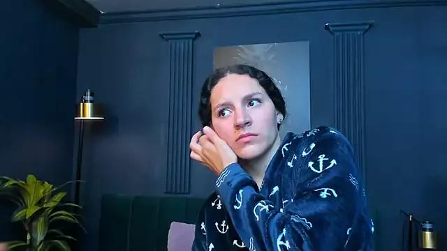 aliceandsia from StripChat is Freechat