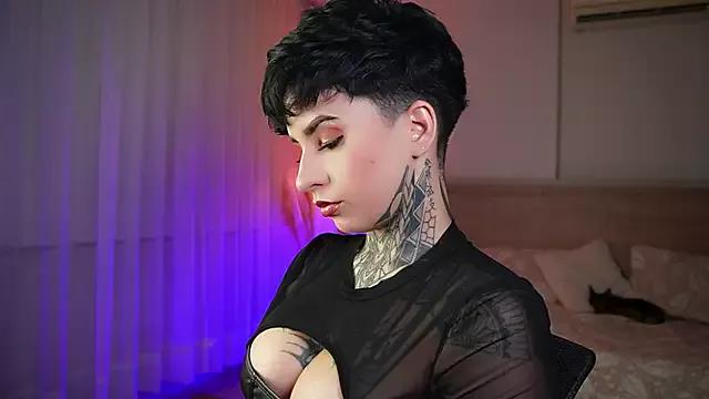 AliceShazaham_ from StripChat is Freechat