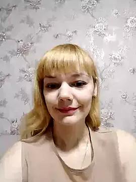 AliceSwan1122 from StripChat is Freechat