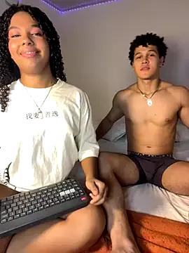 Alicia_Liamm webcams show profile image 