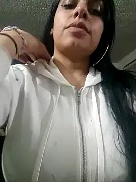 AliciaLove-- webcams show profile image 