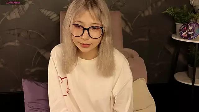 Alika_leal from StripChat is Freechat