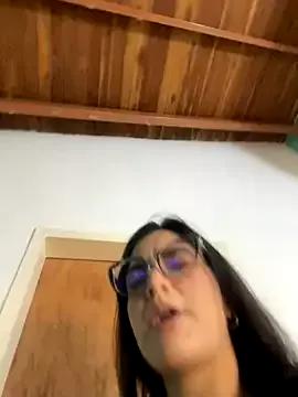 alilith from StripChat is Freechat