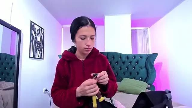 alinablush from StripChat is Freechat