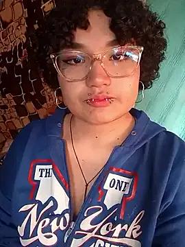 Alis_Kitty_15 webcams show profile image 
