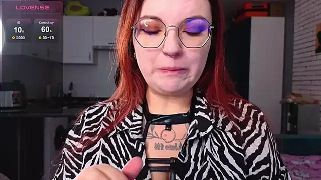 AlisaDream_ from StripChat is Freechat